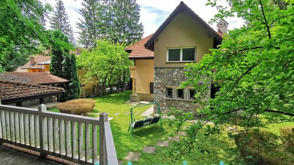 Vila deosebita Sinaia- Cumpatul - Poză 6