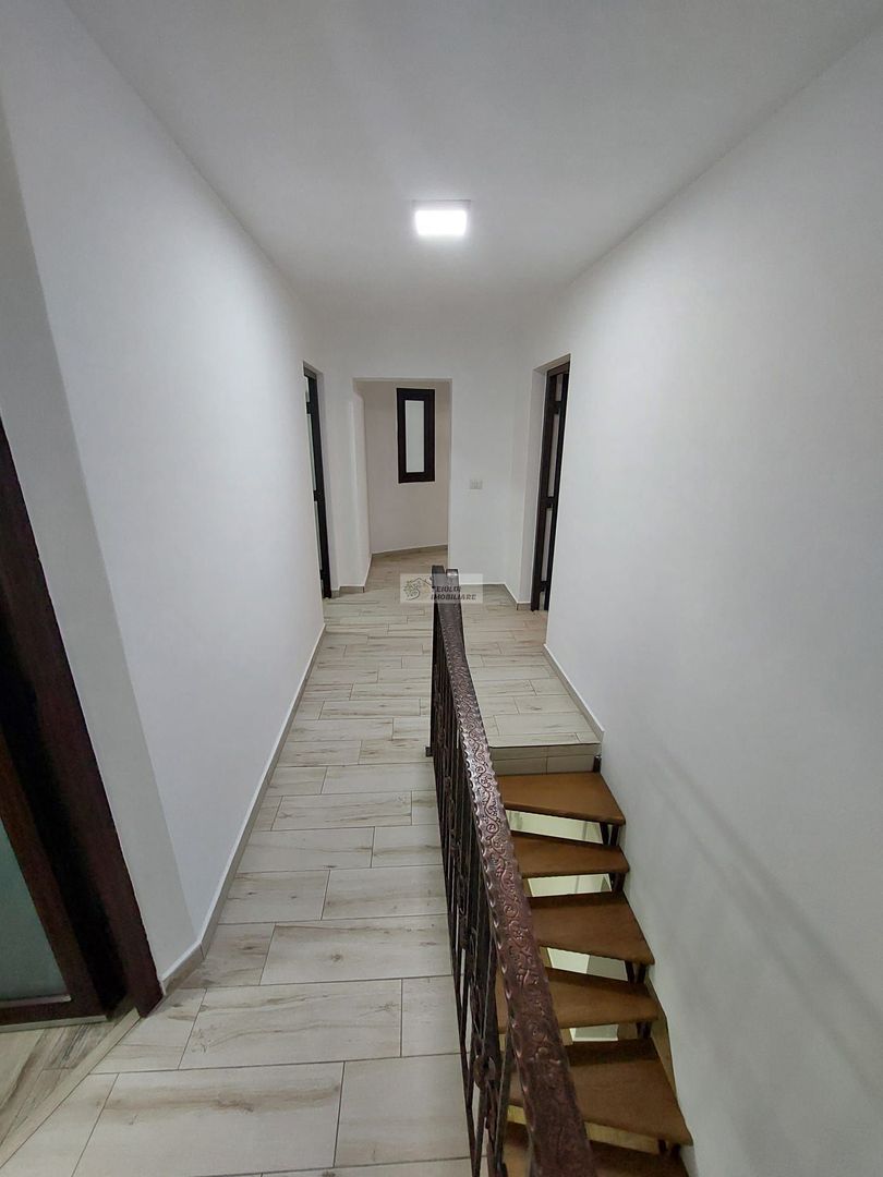 Apartament 4 camere+2 extinderi+2 curti/149 mp /Focsani/fosta Autogara - Poză 13