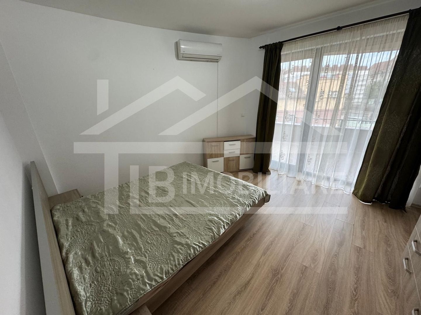 Apartament cu 2 camere, 65mp, terasa, parcare, Zona Centrala - Poză 5