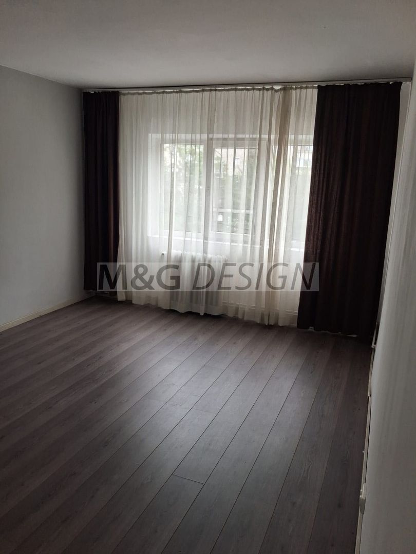 Apartament 3 camere zona Andrei Saguna etaj 2 - Poză 1