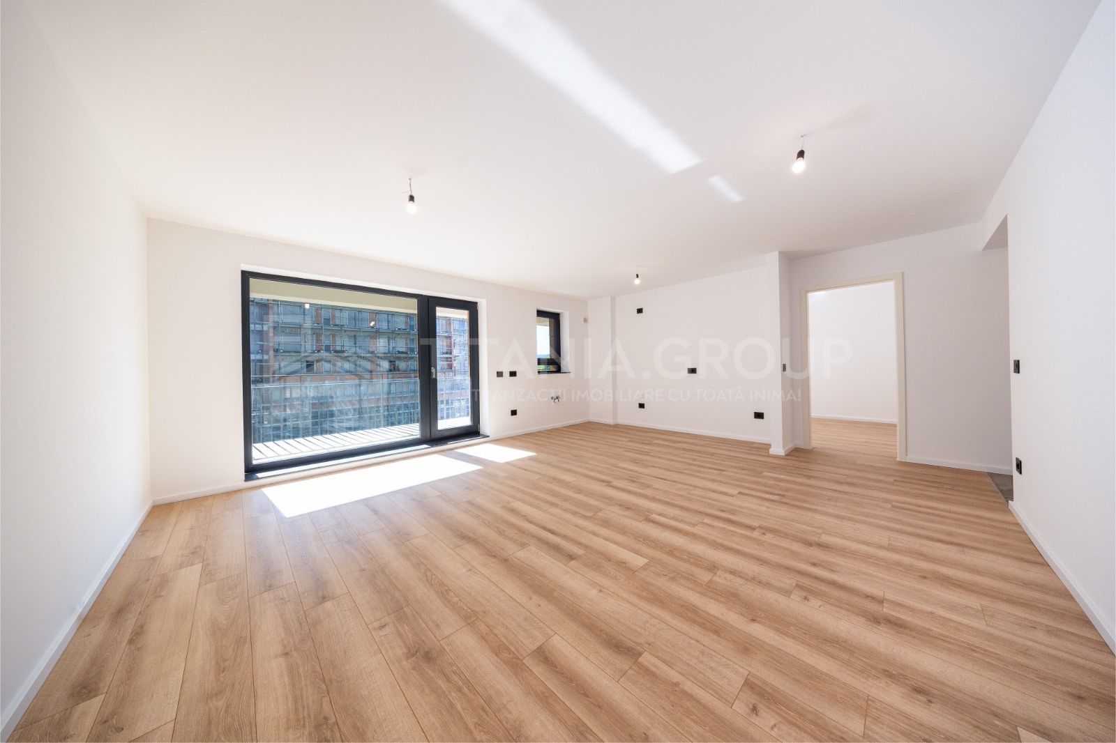 Apartament 2 camere spatios 74 mp,  parcare,  Kasper Coresi - Poză 9