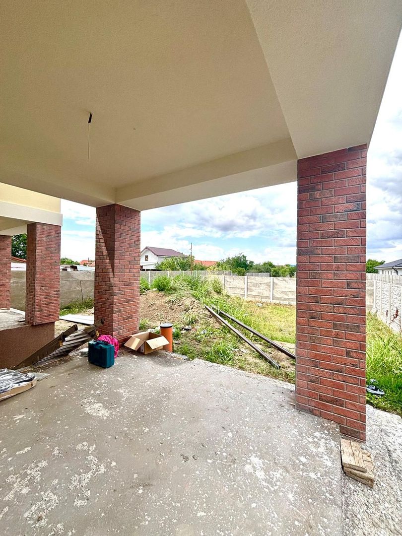 Duplex cu 4 camere, vatra satului, toate utilitatile - Sacalaz - Poză 2