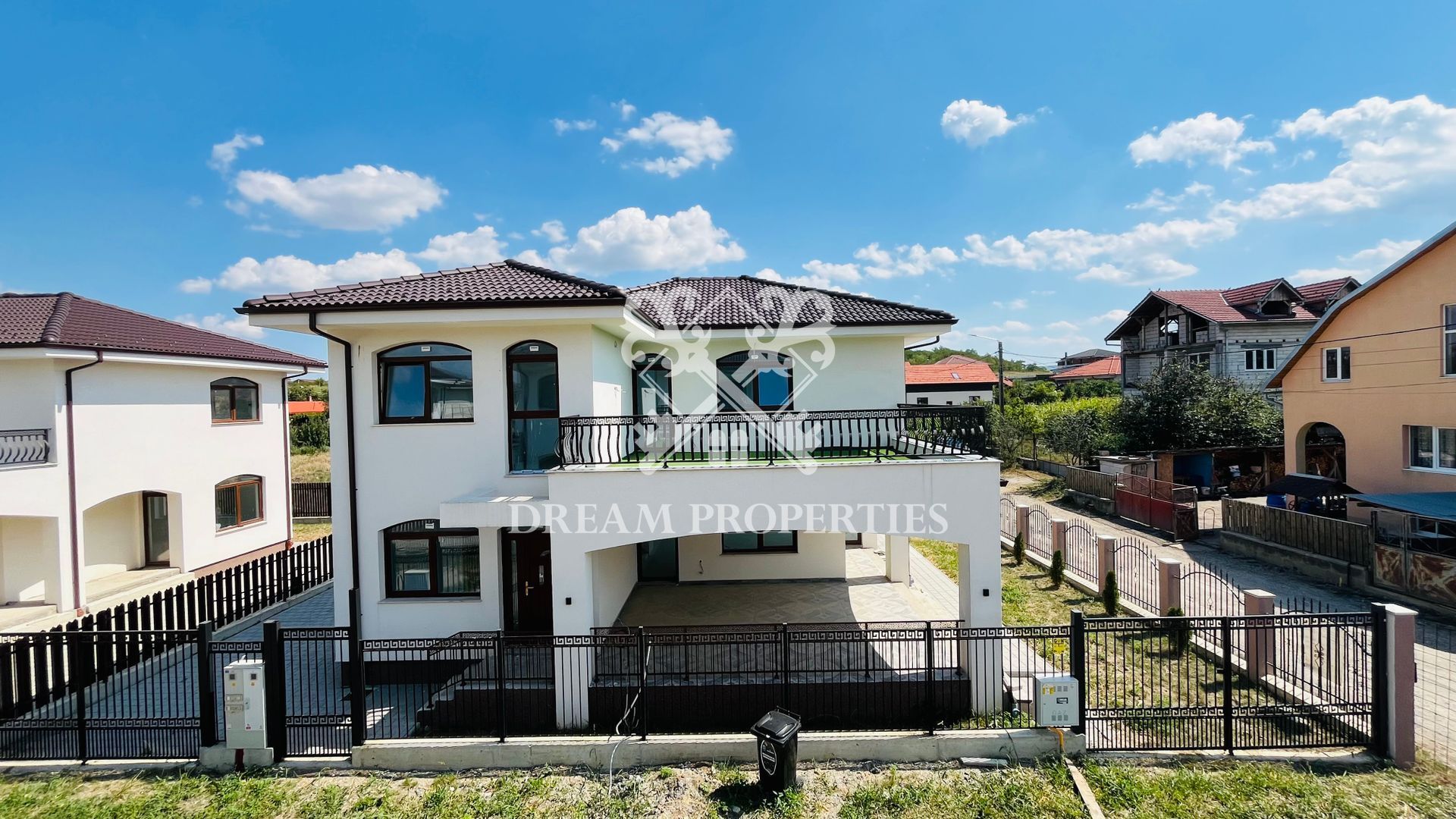 COMISION 0%! Casa individuala, 4 camere, 3 bai,teren 450 mp, DEZMIR - Poză 8