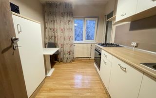 Apartament 2 camere,etajul 1,doua balcoane -zona Bucovina - Poză 3