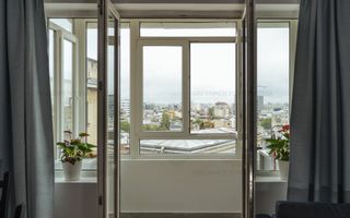 3 camere renovat, bloc reconsolidat, vedere deschisa Est si Vest, Universitate  - Poză 5