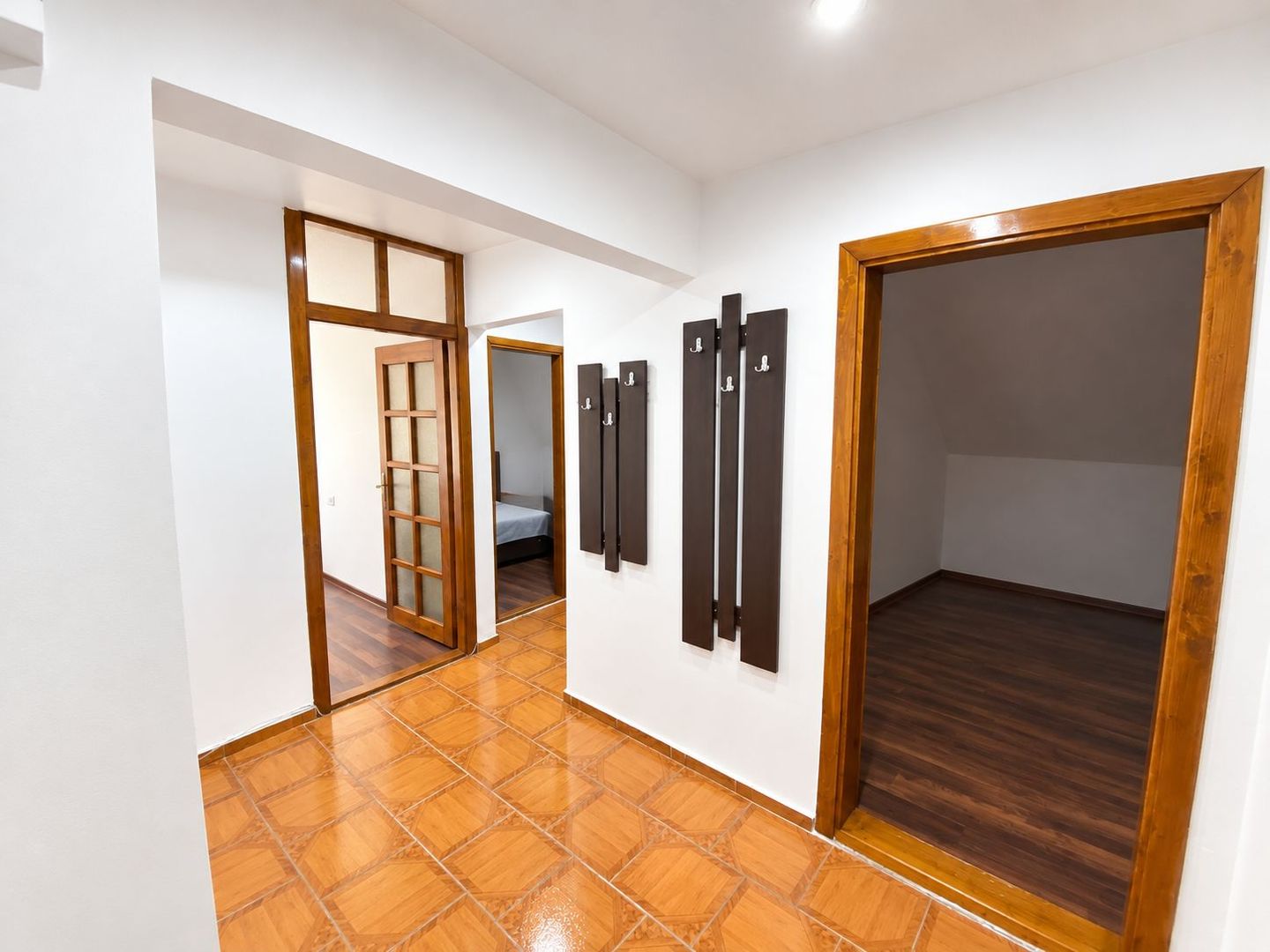 COMISION 0%, Apartament 3 Camere, Decomandat, 2 Balcoane, Zona Lipovei - Poză 10