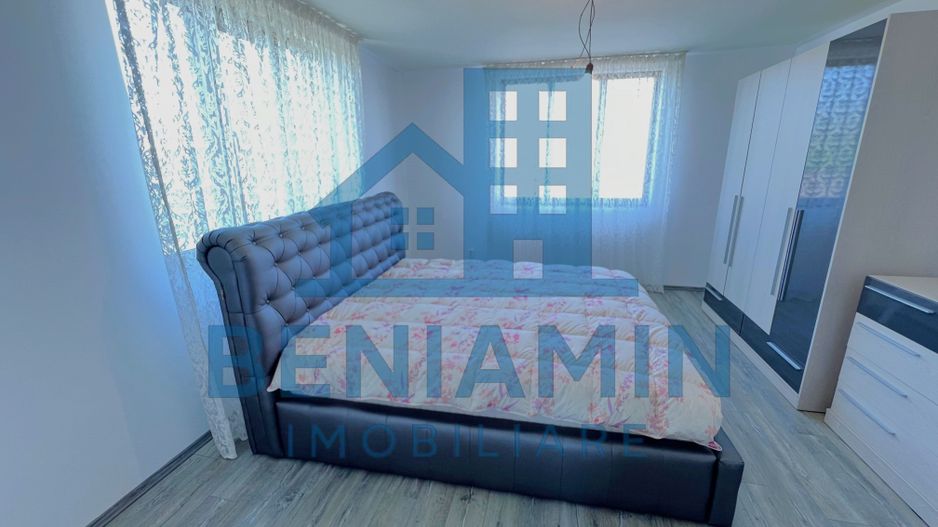 5 Dormitoare-2 bucatari-3 bai-Living-Toate utilitatile-Popoveni - Poză 2