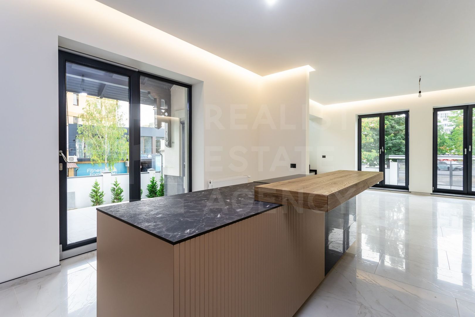 Chirie, casă, 4 camere, strada Ion Dumeniuc, Ciocana - Poză 4