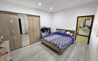 Casă 4 camere, renovată, mobilată, utilată, 410 mp teren, zona Centru - Poză 10