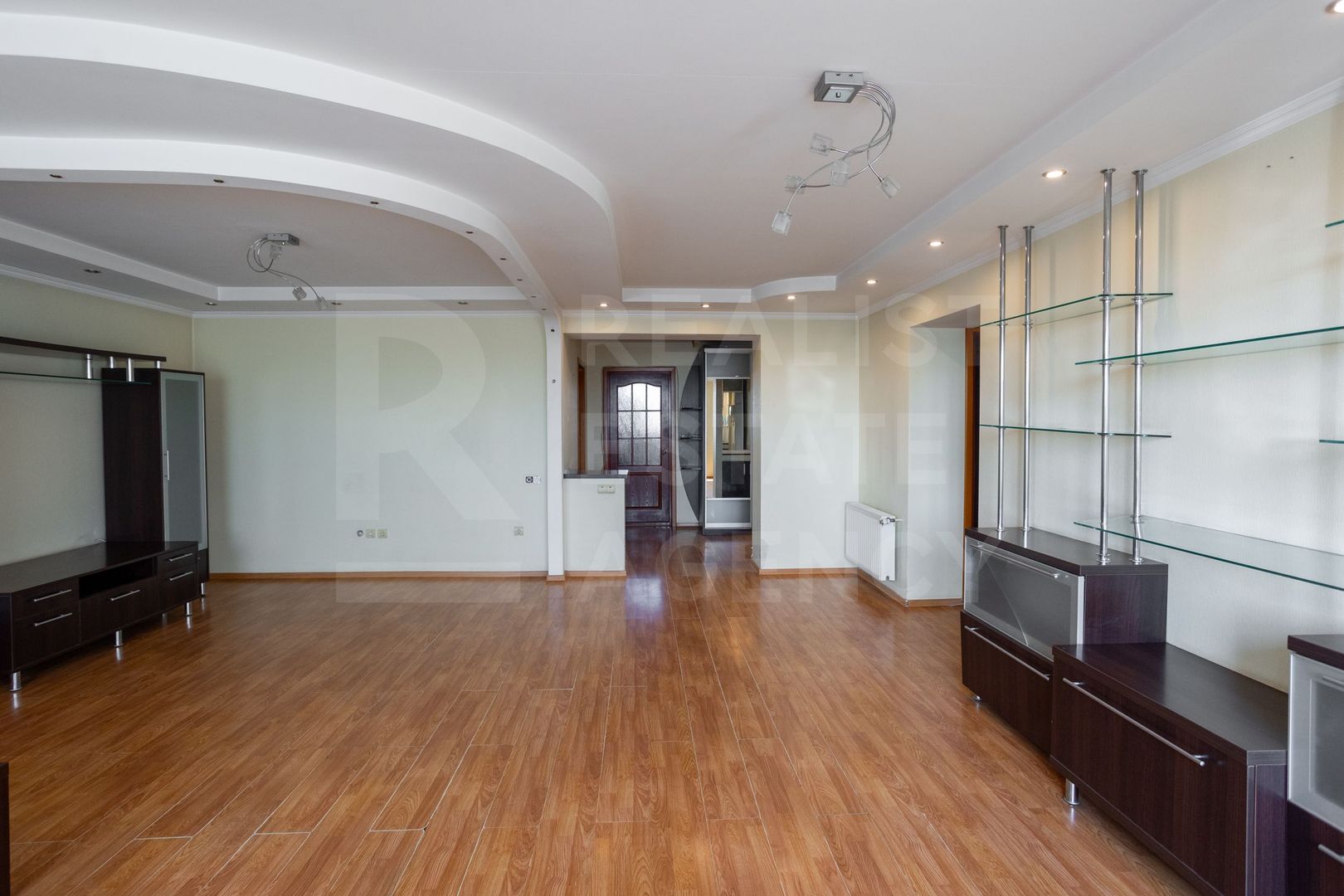 Vânzare, apartament, 3 camere, strada Melestiu, Centru - Poză 5
