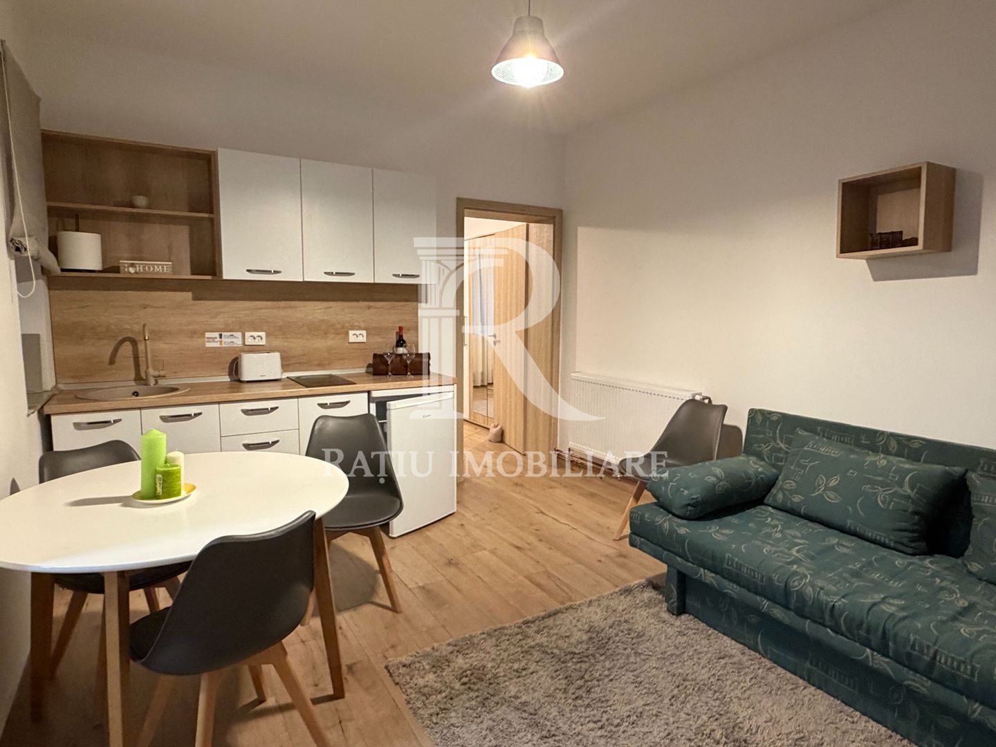 CASĂ CU 2 CAMERE | CURTE PROPRIE | CENTRAL ORADEA - Poză 2