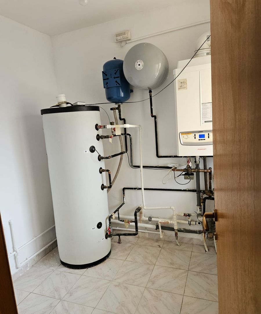 Vila,Parter+Etaj comuna Berceni 169000 eur - Poză 28