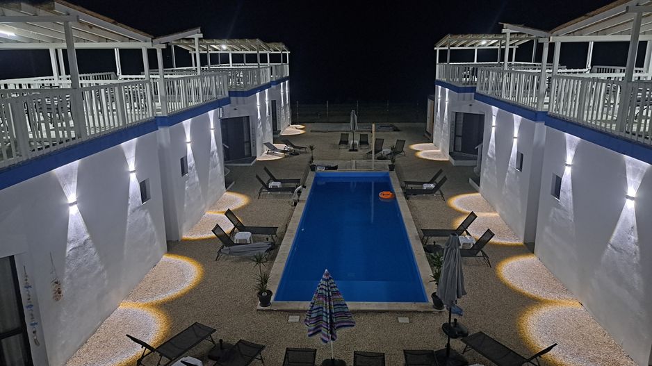 10 Casute Greek Bungalows , Piscina, la Malul Marii, Afacere la Cheie - Poză 45