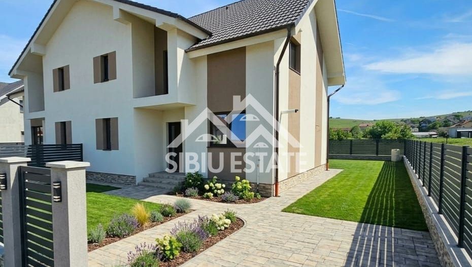 Casa 4 camere 2 bai gata de mutat - Poză 1
