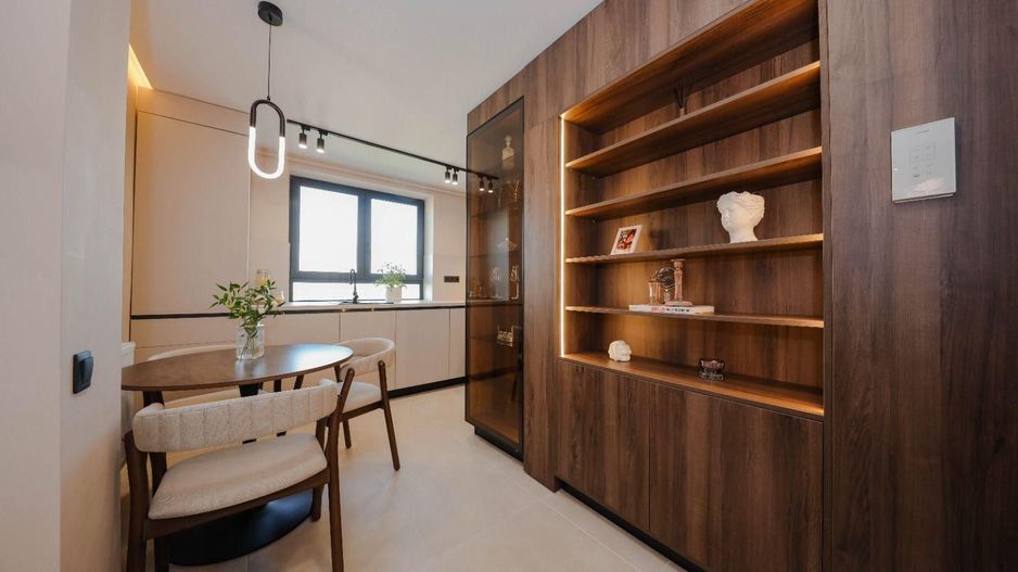Apartament superb 2 camere Transylvania College - Poză 1