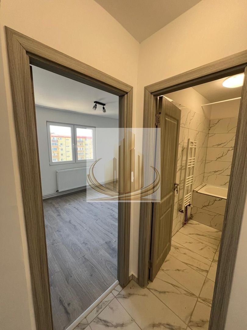 Ap 2 cam| Renovat integral | Etaj Intermediar | Shopping City | Turist - Poză 10