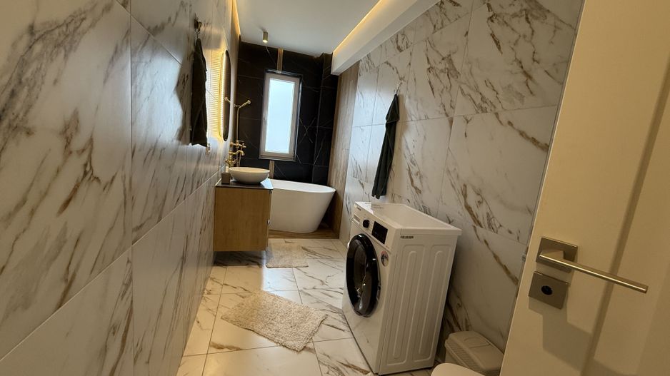 Apartament spațios și luminos cu 3 Camere I Rădăuți - Poză 18