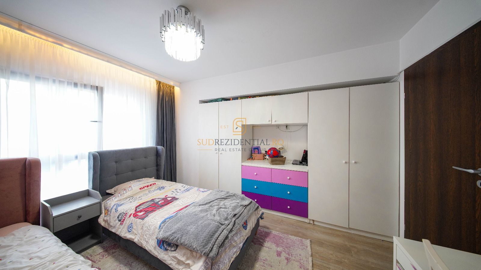 Apartament 3 camere, mobilat si utilat, aproape de metrou - Poză 12