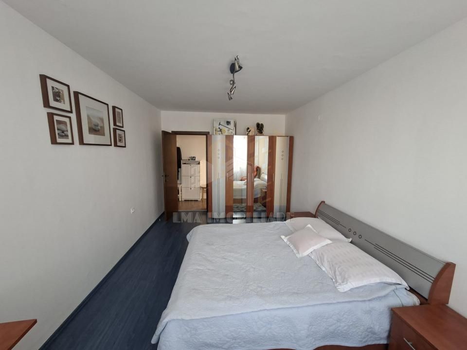 Apartament 3 camere semidecomandat Apolo Brasov - Poză 8