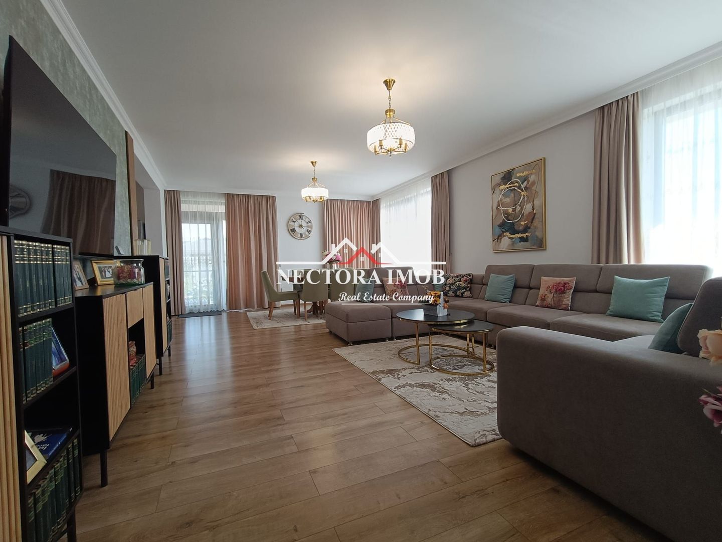 NECTORA IMOB-Casa Premium 4 camere, 2 bai, garaj, 720 mp teren Oncea - Poză 2