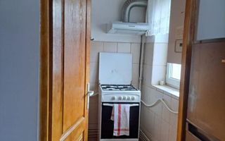 Mansardă spațioasă | 47 mp utili | Etaj 5 | Ștefan cel Mare - Poză 3