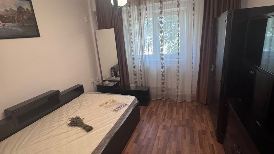 Apartament cu 3 camere de vânzare – zona Policlinică - Poză 4