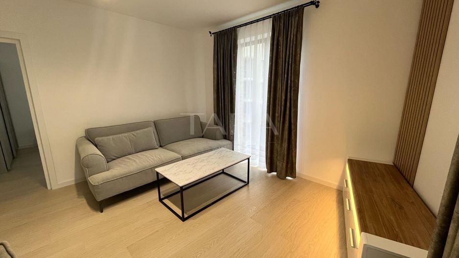Apartament cu 2 camere. - Poză 2