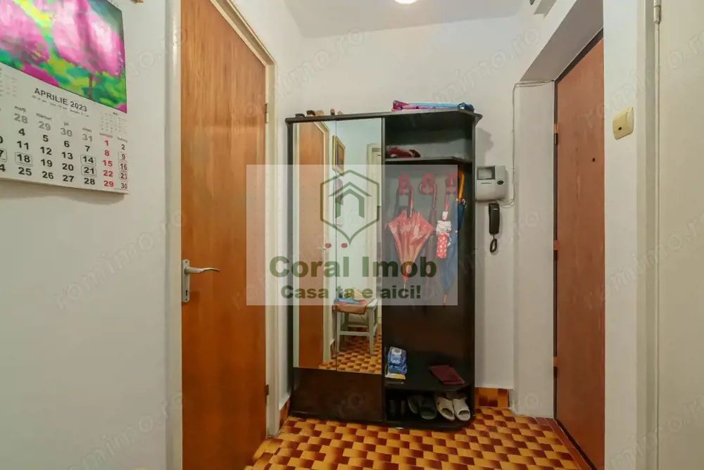 Sos Mihai Bravu - colegiul Iulia Hasdeu - 2 cam semidec - vedere spate - Poză 7