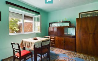 Casă cu 3 camere de vânzare în Bujac - Poză 6