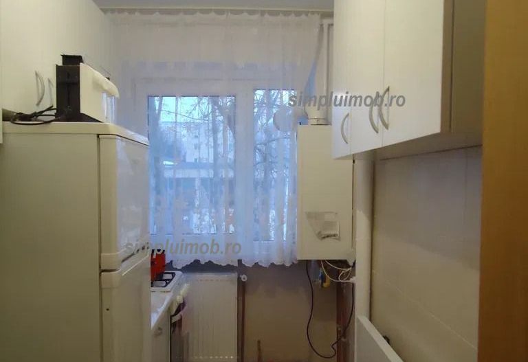 Centrala proprie 2 camere Luica Uioara Sector 4 - Poză 10