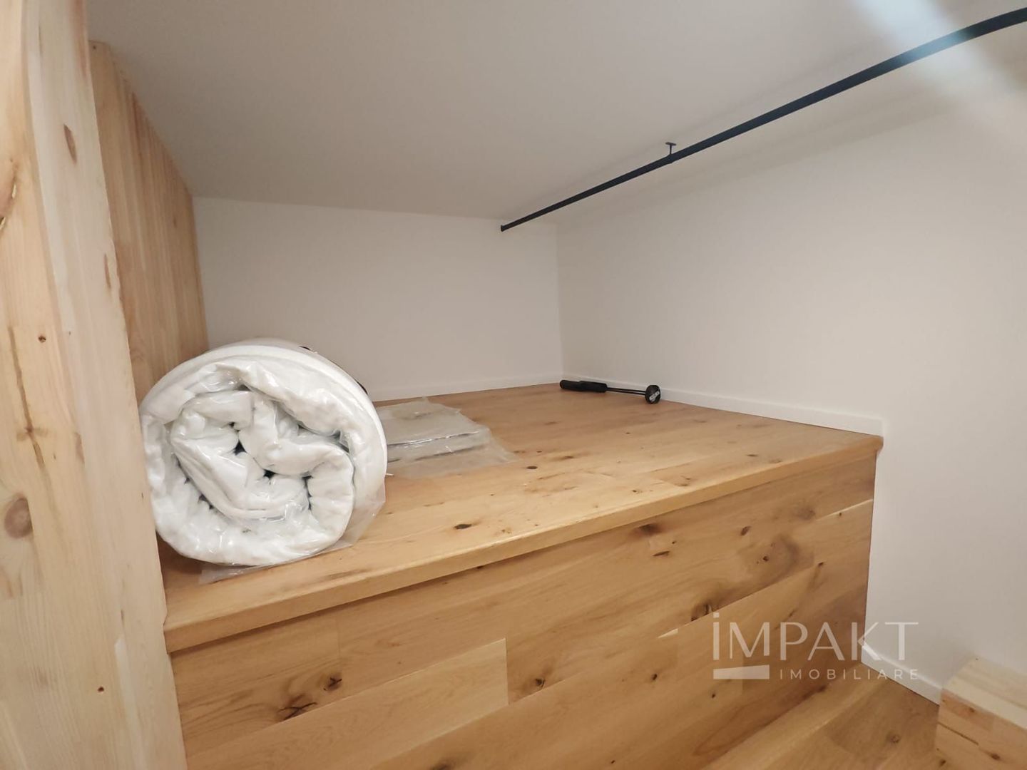 Apartament cu 2 camere LUX in zona Ultracentrala - Poză 4