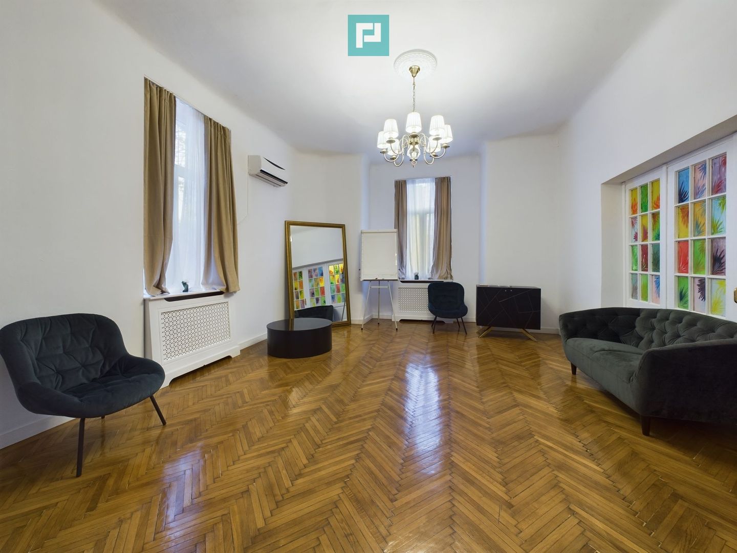 Apartament Central Renovat – Spațiu Generos la Piața Unirii - Poză 10