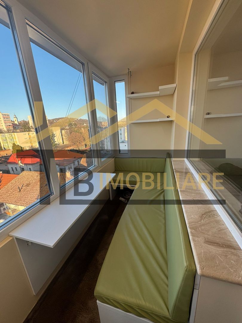 Apartament cu 3 camere, 65 mp, decomandat, zona Semicentral - Poză 11