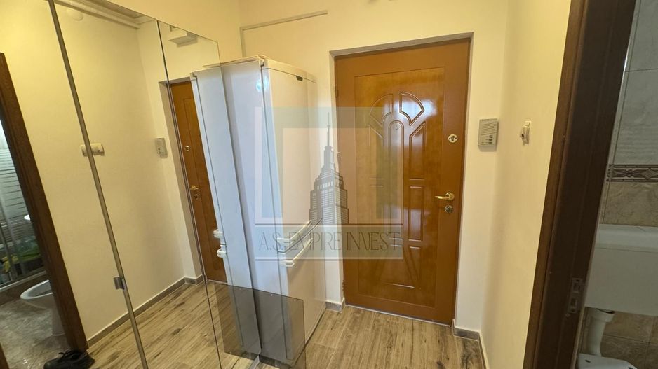 Garsonieră 31 mp-Str. Soarelui-Renovată-Mobilată-Vedere panoramica - Poză 6