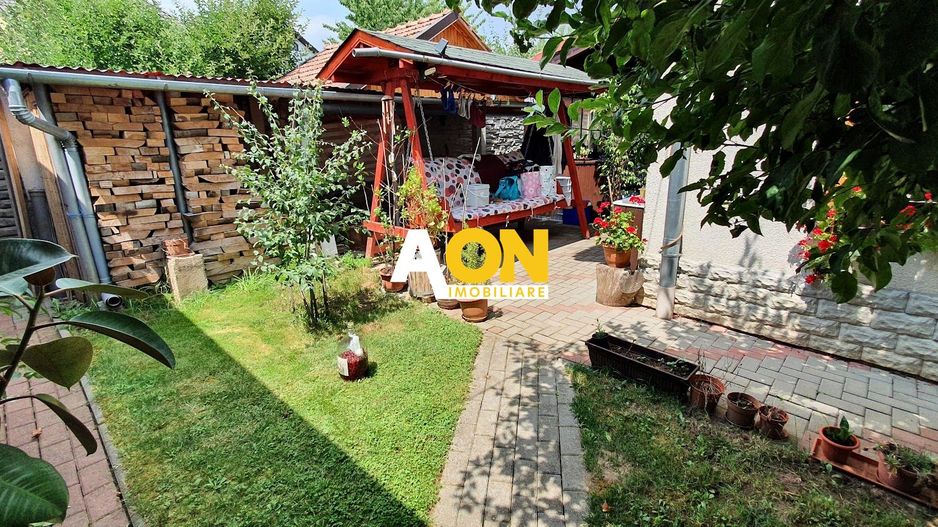 Casa5 camere + garaj si anexa, 507 mp teren,  zona Schit - Poză 3