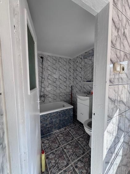 Casa individuala de vanzare zona Vatra Luminoasa - Poză 13