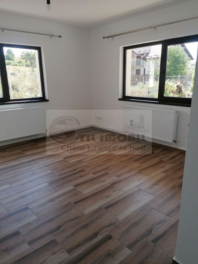 Casa /Vila de inchiriat Bucium - 850 euro - Poză 5