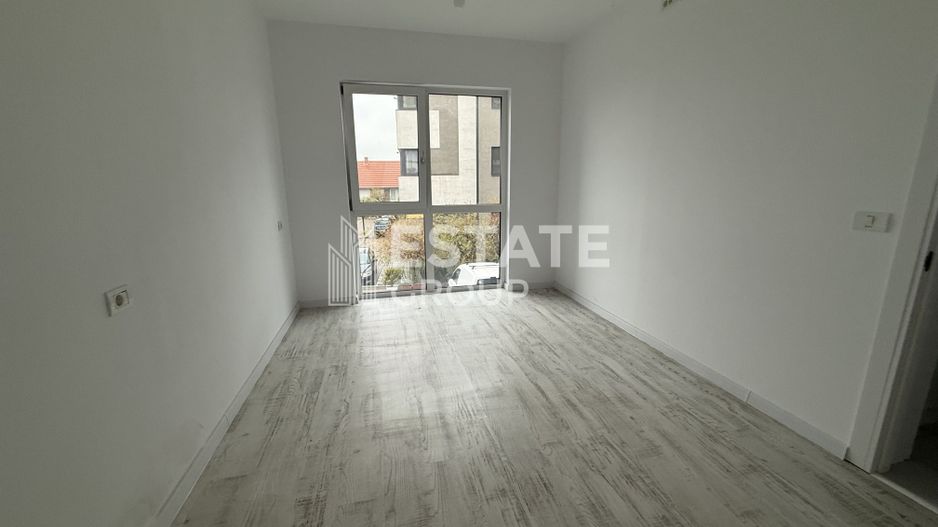 Apartament cu 3 camere in Dumbravita - Poză 2