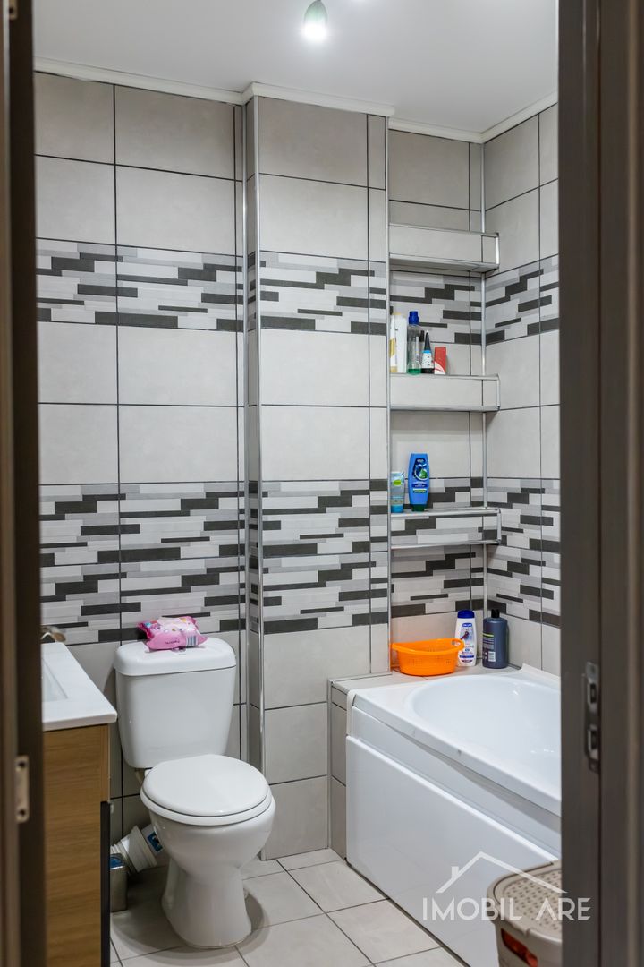 Apartament 3 camere la parter înalt cu parcare subterană - Poză 8