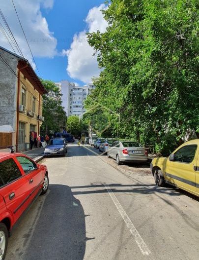 Piata Victoriei - Titulescu, vedere rasarit, decomandat, bloc reabilitat - Poză 14