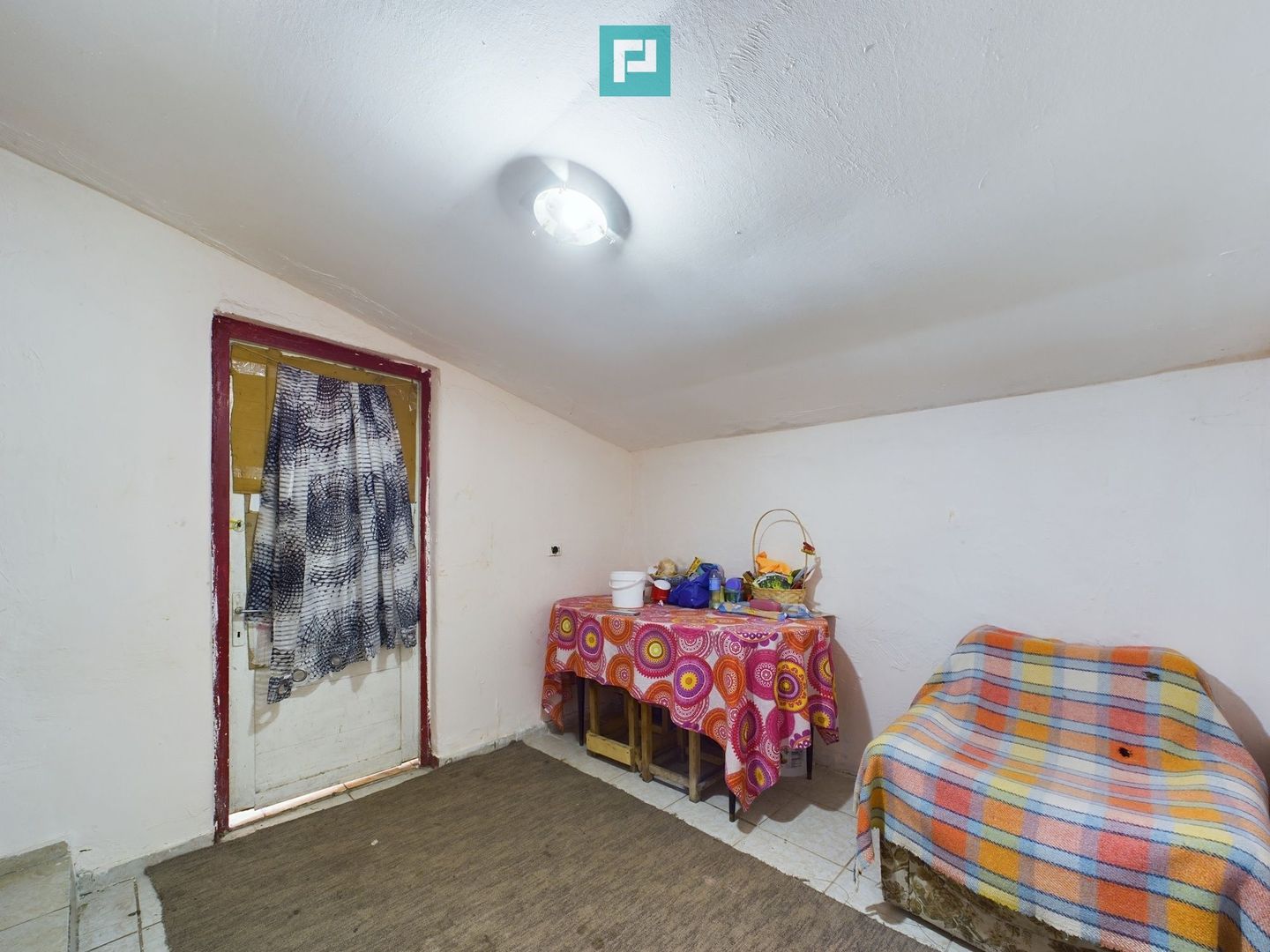 Casă cu Potențial Imens în Șipet, comuna Tormac - Poză 13