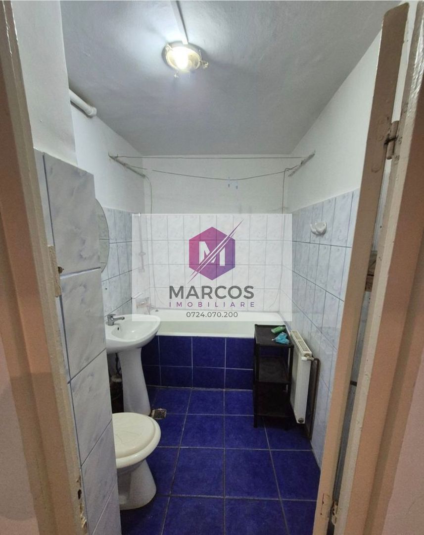 Vand apartament 3 camere Lunca - Poză 1