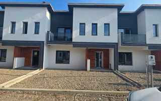 NOU APARTAMENT 4 CAMERE CU GRADINA 88MP - Poză 1