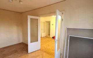 Apartament modest 2 camere zona Sagului - Poză 7
