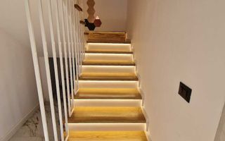 Casa spatioasa si moderna cu garaj, clasa energetica A, panouri solare - Poză 4