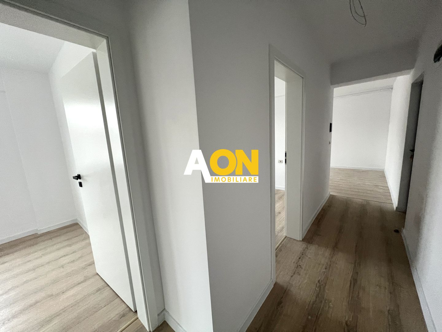 Apartament cu 3 camere,  61 mp + balcon, 6.25 mp, PRET FARA TVA 9% - Poză 6
