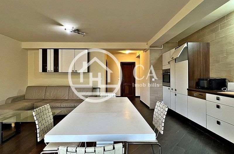 Apartament de închiriat cu 3 camere în zona Ultracentrală Oradea - Poză 5