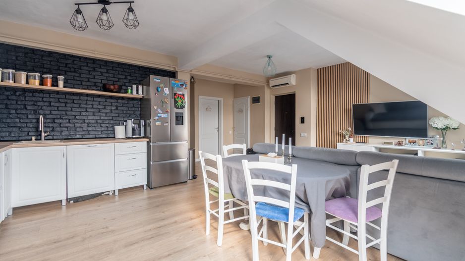 Apartament 3 camere de vanzare Bună Ziua str. Costache Negri Parcare - Poză 18