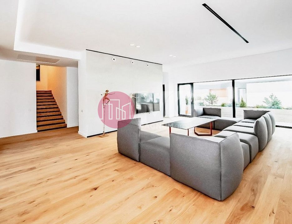 Vila deosebita de vanzare Zona Iancu Nicolae - Poză 2