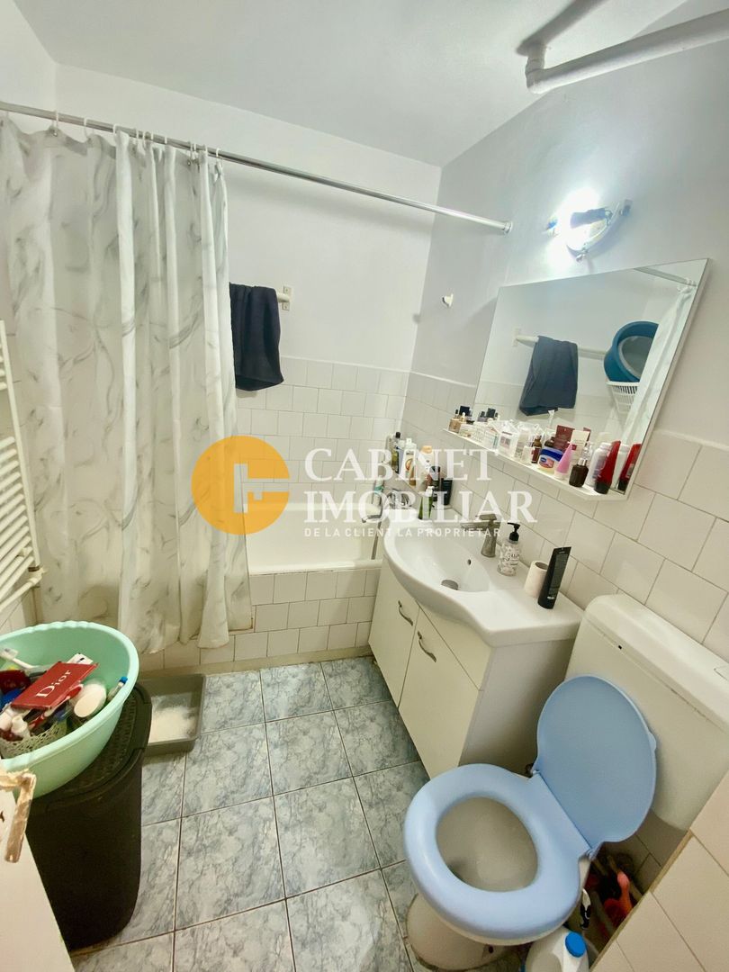 Nicolina Etaj 2 Apartament cu 2 Camere Decomandat 50mp - Poză 5